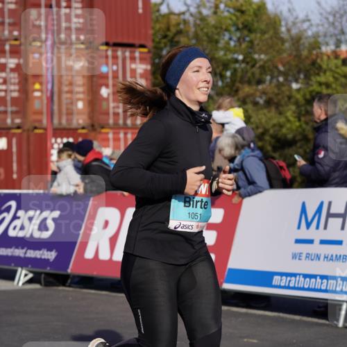 03.10.2025 - Köhlbrandbrückenlauf Michael Burmester http://msf.ph/oto/9019791 03.10.2025 10:20:30 Ziel 1051, 1664, 1804, 2023, 2424, 2460, 2617, 3562, 3669 meine-sportfotos.de