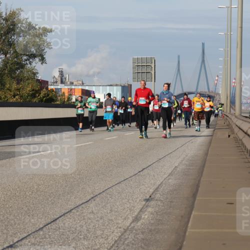 03.10.2025 - Köhlbrandbrückenlauf Luisa Fischer http://msf.ph/oto/9019806 03.10.2025 11:11:14 Position 3  meine-sportfotos.de