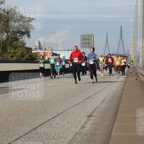 03.10.2025 - Köhlbrandbrückenlauf Luisa Fischer http://msf.ph/oto/9019823 03.10.2025 11:11:16 Position 3  meine-sportfotos.de