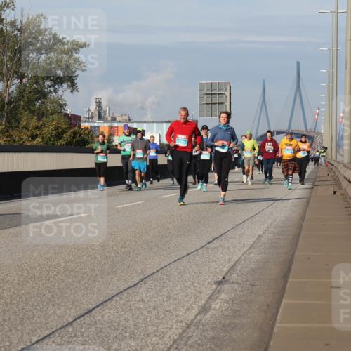 03.10.2025 - Köhlbrandbrückenlauf Luisa Fischer http://msf.ph/oto/9019826 03.10.2025 11:11:16 Position 3  meine-sportfotos.de