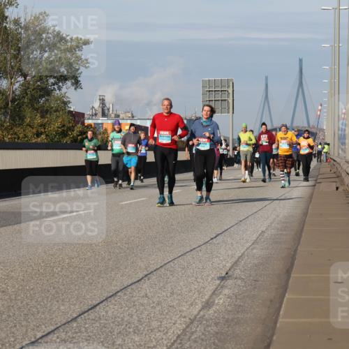 03.10.2025 - Köhlbrandbrückenlauf Luisa Fischer http://msf.ph/oto/9019834 03.10.2025 11:11:17 Position 3  meine-sportfotos.de