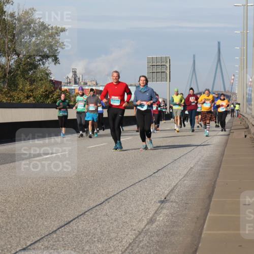 03.10.2025 - Köhlbrandbrückenlauf Luisa Fischer http://msf.ph/oto/9019837 03.10.2025 11:11:18 Position 3  meine-sportfotos.de
