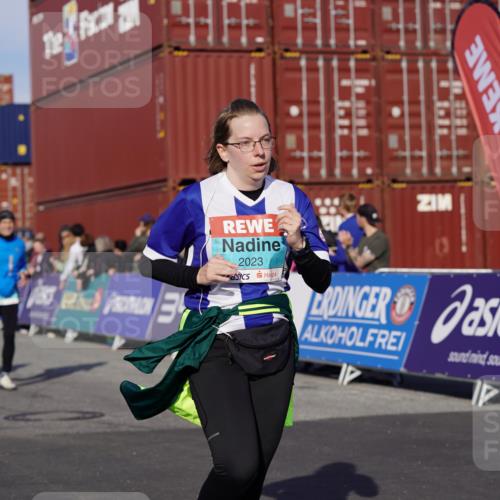03.10.2025 - Köhlbrandbrückenlauf Michael Burmester http://msf.ph/oto/9019873 03.10.2025 10:20:37 Ziel 1664, 1971, 2023, 2617, 2817, 3030, 3562, 3636, 3783 meine-sportfotos.de