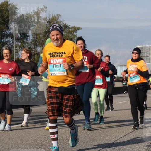 03.10.2025 - Köhlbrandbrückenlauf Luisa Fischer http://msf.ph/oto/9019930 03.10.2025 11:11:29 Position 3 3746, 1097, 3122, 3739, 1098, 2086, 1867 meine-sportfotos.de