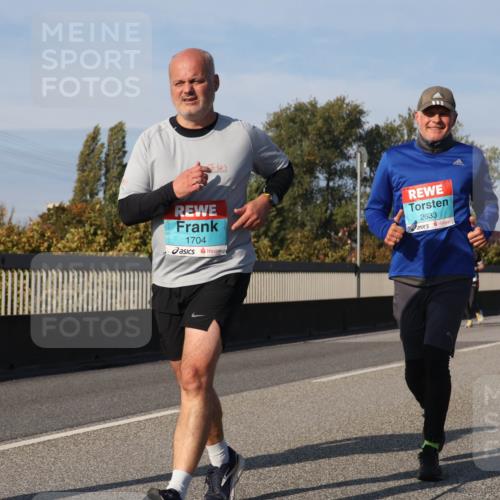 03.10.2025 - Köhlbrandbrückenlauf Luisa Fischer http://msf.ph/oto/9019985 03.10.2025 11:11:36 Position 3 1704, 2633 meine-sportfotos.de