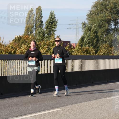 03.10.2025 - Köhlbrandbrückenlauf Luisa Fischer http://msf.ph/oto/9020051 03.10.2025 11:11:48 Position 3 2966 meine-sportfotos.de