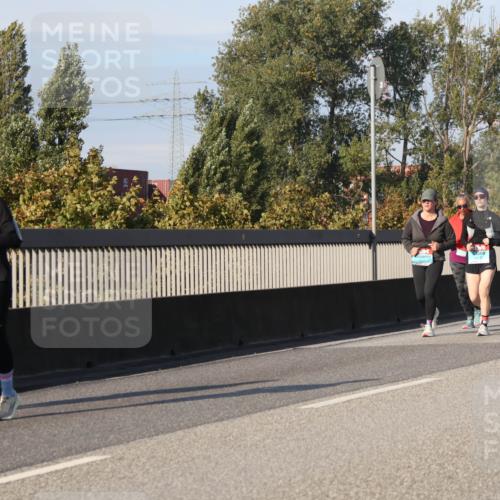 03.10.2025 - Köhlbrandbrückenlauf Luisa Fischer http://msf.ph/oto/9020057 03.10.2025 11:11:48 Position 3  meine-sportfotos.de