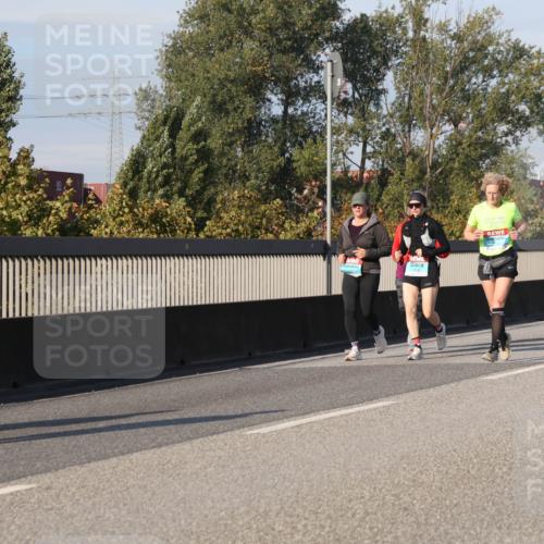 03.10.2025 - Köhlbrandbrückenlauf Luisa Fischer http://msf.ph/oto/9020060 03.10.2025 11:11:49 Position 3  meine-sportfotos.de