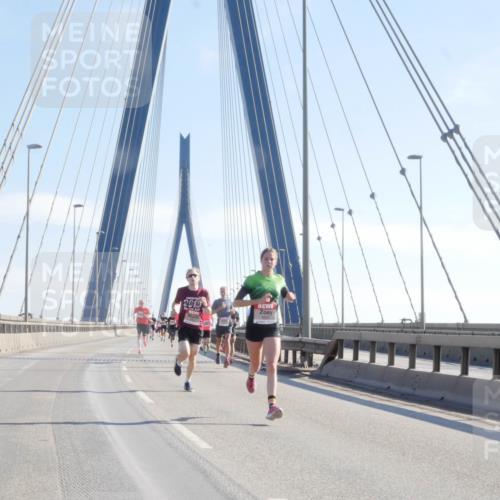 03.10.2025 - Köhlbrandbrückenlauf Matties Gatica Varas http://msf.ph/oto/9020074 03.10.2025 12:21:11 Position 1 2015 meine-sportfotos.de
