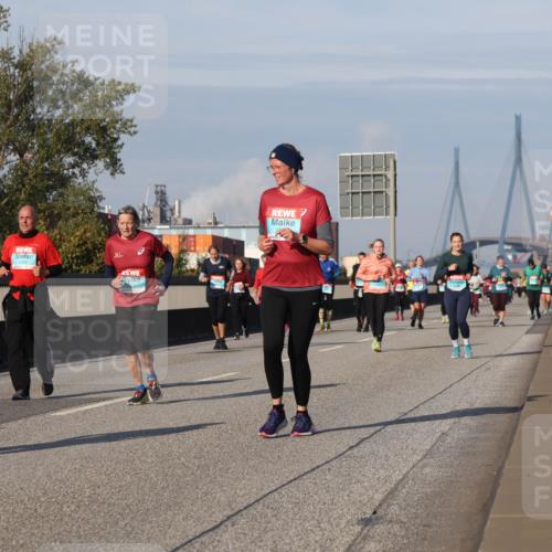 03.10.2025 - Köhlbrandbrückenlauf Luisa Fischer http://msf.ph/oto/9020084 03.10.2025 11:11:52 Position 3  meine-sportfotos.de