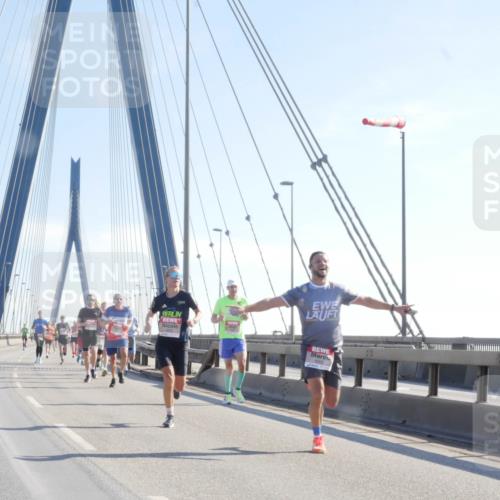 03.10.2025 - Köhlbrandbrückenlauf Matties Gatica Varas http://msf.ph/oto/9020184 03.10.2025 12:21:27 Position 1 6002 meine-sportfotos.de