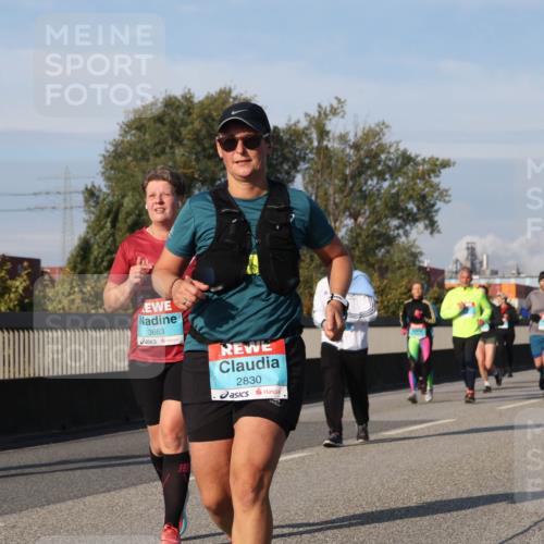 03.10.2025 - Köhlbrandbrückenlauf Luisa Fischer http://msf.ph/oto/9020333 03.10.2025 11:12:24 Position 3 3663, 2830 meine-sportfotos.de