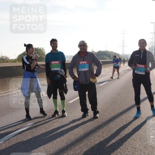 03.10.2025 - Köhlbrandbrückenlauf Fabian Wolf http://msf.ph/oto/9020432 03.10.2025 09:30:48 Position 3 9702, 3774, 3776 meine-sportfotos.de