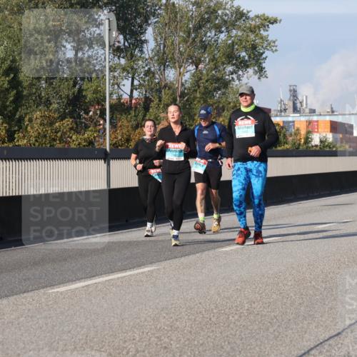 03.10.2025 - Köhlbrandbrückenlauf Luisa Fischer http://msf.ph/oto/9020479 03.10.2025 11:12:43 Position 3 2463 meine-sportfotos.de