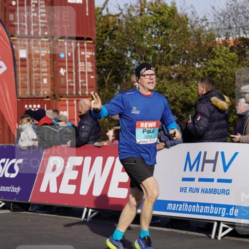 03.10.2025 - Köhlbrandbrückenlauf Michael Burmester http://msf.ph/oto/9020502 03.10.2025 10:21:25 Ziel 1252, 1483, 2053, 2137, 2154, 2210, 2622, 3259, 3535, 3536, 3537, 3538 meine-sportfotos.de