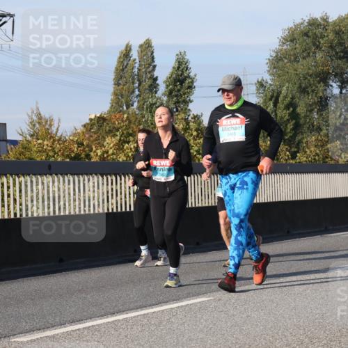 03.10.2025 - Köhlbrandbrückenlauf Luisa Fischer http://msf.ph/oto/9020512 03.10.2025 11:12:47 Position 3 2462, 2463 meine-sportfotos.de