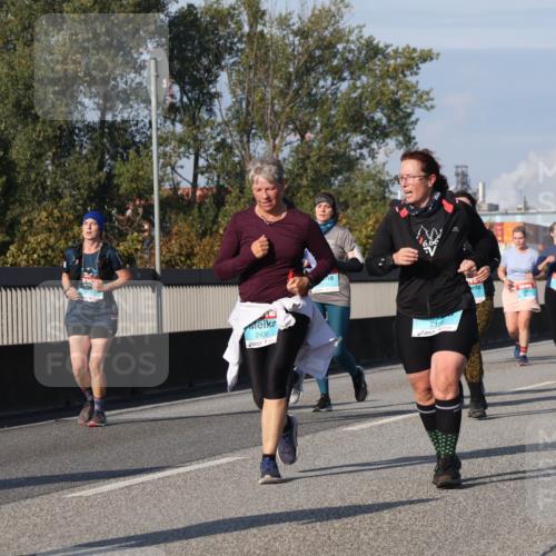03.10.2025 - Köhlbrandbrückenlauf Luisa Fischer http://msf.ph/oto/9020636 03.10.2025 11:13:01 Position 3 2436, 2116 meine-sportfotos.de