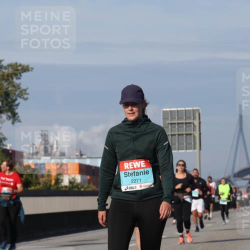 03.10.2025 - Köhlbrandbrückenlauf Luisa Fischer http://msf.ph/oto/9020738 03.10.2025 11:13:12 Position 3 2271 meine-sportfotos.de