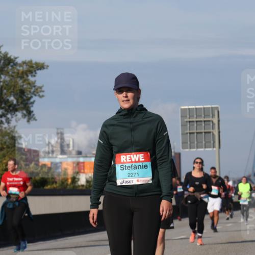 03.10.2025 - Köhlbrandbrückenlauf Luisa Fischer http://msf.ph/oto/9020740 03.10.2025 11:13:12 Position 3 2271 meine-sportfotos.de