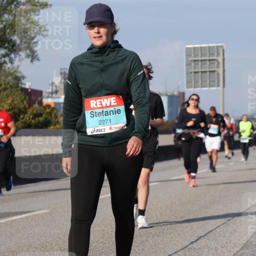 03.10.2025 - Köhlbrandbrückenlauf Luisa Fischer http://msf.ph/oto/9020745 03.10.2025 11:13:13 Position 3 2271 meine-sportfotos.de