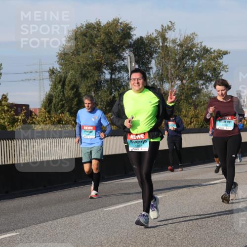 03.10.2025 - Köhlbrandbrückenlauf Luisa Fischer http://msf.ph/oto/9020879 03.10.2025 11:13:30 Position 3 1991, 2316 meine-sportfotos.de