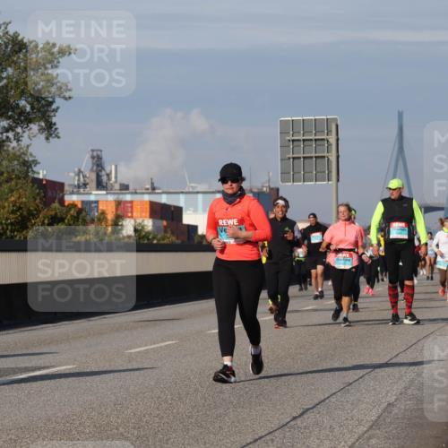 03.10.2025 - Köhlbrandbrückenlauf Luisa Fischer http://msf.ph/oto/9020928 03.10.2025 11:13:35 Position 3  meine-sportfotos.de
