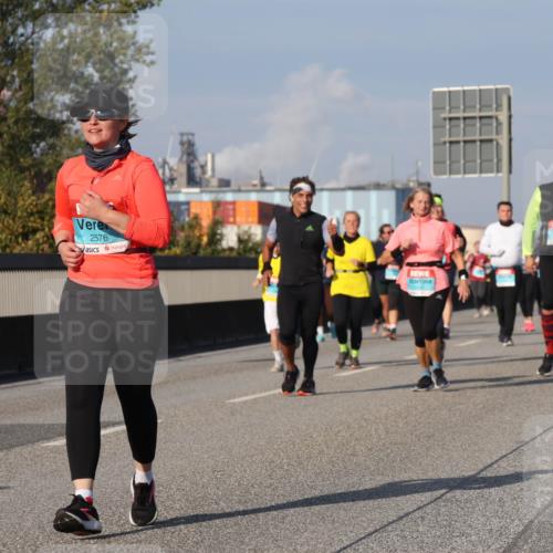 03.10.2025 - Köhlbrandbrückenlauf Luisa Fischer http://msf.ph/oto/9020952 03.10.2025 11:13:38 Position 3 2576 meine-sportfotos.de