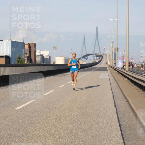 03.10.2025 - Köhlbrandbrückenlauf Fabian Wolf http://msf.ph/oto/9020990 03.10.2025 09:32:30 Position 3 319 meine-sportfotos.de