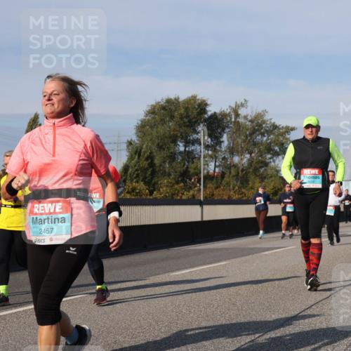 03.10.2025 - Köhlbrandbrückenlauf Luisa Fischer http://msf.ph/oto/9021021 03.10.2025 11:13:47 Position 3 2457, 3634 meine-sportfotos.de