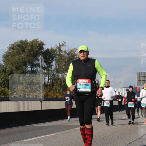 03.10.2025 - Köhlbrandbrückenlauf Luisa Fischer http://msf.ph/oto/9021024 03.10.2025 11:13:47 Position 3 3634 meine-sportfotos.de