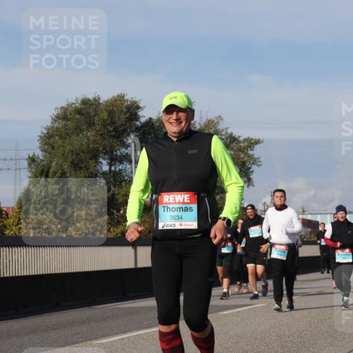 03.10.2025 - Köhlbrandbrückenlauf Luisa Fischer http://msf.ph/oto/9021030 03.10.2025 11:13:48 Position 3 3634 meine-sportfotos.de
