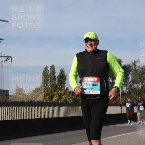 03.10.2025 - Köhlbrandbrückenlauf Luisa Fischer http://msf.ph/oto/9021038 03.10.2025 11:13:49 Position 3 3634 meine-sportfotos.de