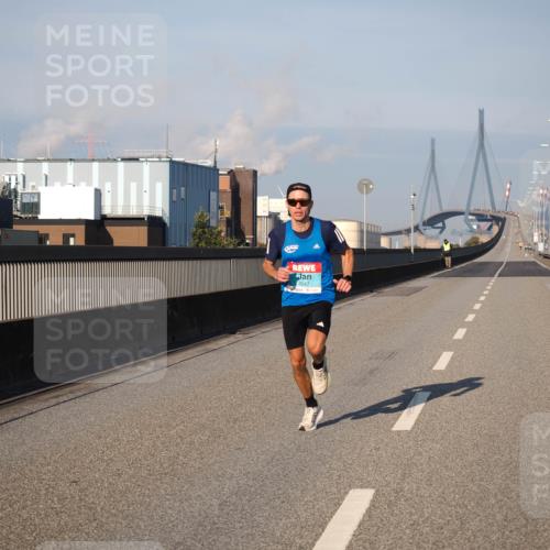 03.10.2025 - Köhlbrandbrückenlauf Fabian Wolf http://msf.ph/oto/9021046 03.10.2025 09:33:23 Position 3 3247, 3 meine-sportfotos.de
