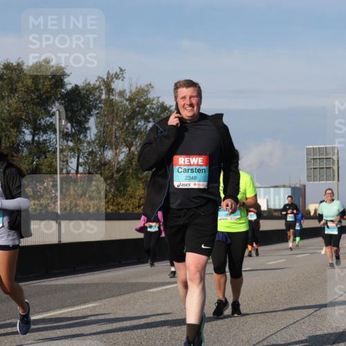 03.10.2025 - Köhlbrandbrückenlauf Luisa Fischer http://msf.ph/oto/9021182 03.10.2025 11:14:05 Position 3 2297, 2348, 1850 meine-sportfotos.de