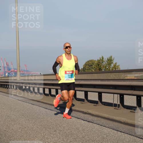 03.10.2025 - Köhlbrandbrückenlauf Fabian Wolf http://msf.ph/oto/9021449 03.10.2025 09:35:12 Position 3 3, 3807 meine-sportfotos.de