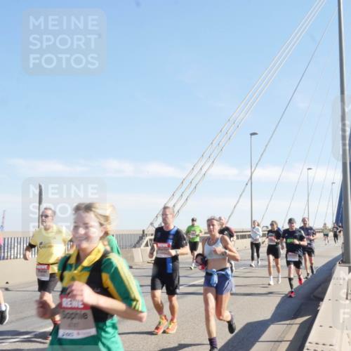 03.10.2025 - Köhlbrandbrückenlauf Matties Gatica Varas http://msf.ph/oto/9021472 03.10.2025 12:25:27 Position 1  meine-sportfotos.de