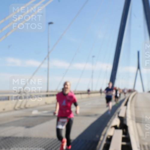 03.10.2025 - Köhlbrandbrückenlauf Matties Gatica Varas http://msf.ph/oto/9021547 03.10.2025 12:26:22 Position 1  meine-sportfotos.de