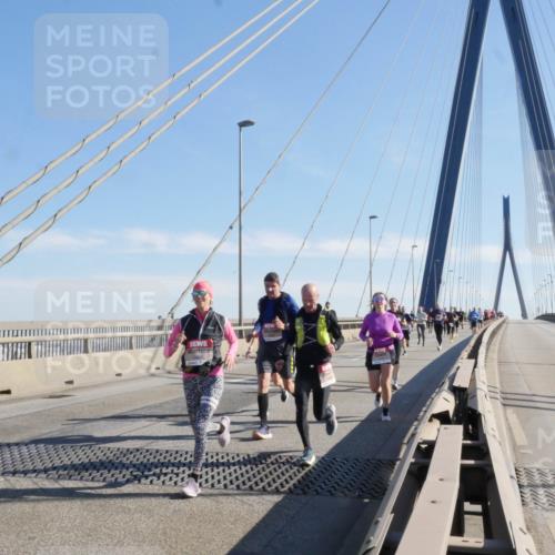 03.10.2025 - Köhlbrandbrückenlauf Matties Gatica Varas http://msf.ph/oto/9021660 03.10.2025 12:26:51 Position 1 1 meine-sportfotos.de