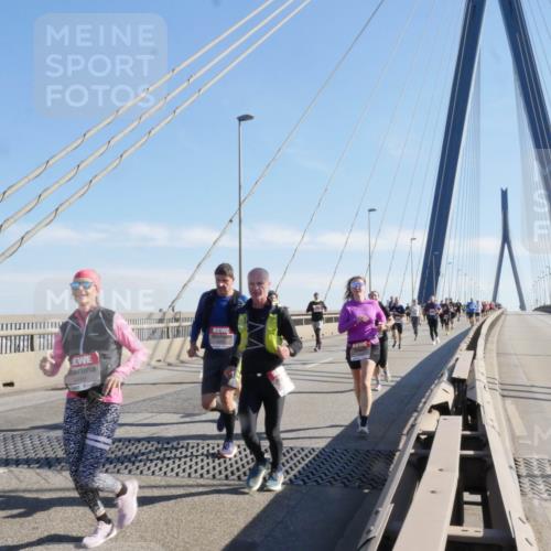 03.10.2025 - Köhlbrandbrückenlauf Matties Gatica Varas http://msf.ph/oto/9021663 03.10.2025 12:26:51 Position 1 4488 meine-sportfotos.de