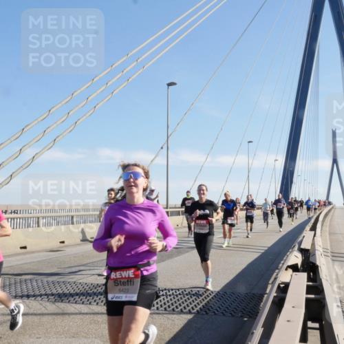 03.10.2025 - Köhlbrandbrückenlauf Matties Gatica Varas http://msf.ph/oto/9021669 03.10.2025 12:26:53 Position 1 6423 meine-sportfotos.de