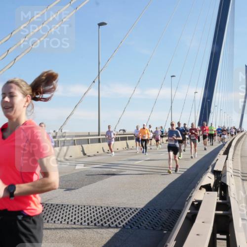 03.10.2025 - Köhlbrandbrückenlauf Matties Gatica Varas http://msf.ph/oto/9021748 03.10.2025 12:27:13 Position 1  meine-sportfotos.de
