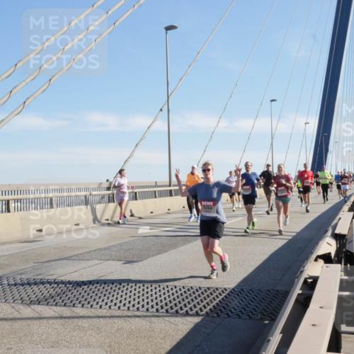 03.10.2025 - Köhlbrandbrückenlauf Matties Gatica Varas http://msf.ph/oto/9021755 03.10.2025 12:27:14 Position 1  meine-sportfotos.de