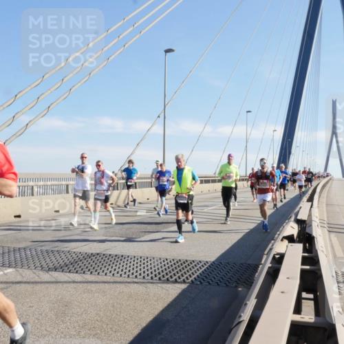 03.10.2025 - Köhlbrandbrückenlauf Matties Gatica Varas http://msf.ph/oto/9021779 03.10.2025 12:27:20 Position 1 375 meine-sportfotos.de