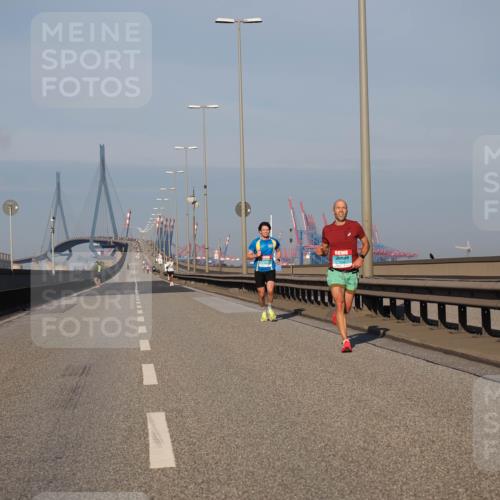 03.10.2025 - Köhlbrandbrückenlauf Fabian Wolf http://msf.ph/oto/9021863 03.10.2025 09:36:37 Position 3  meine-sportfotos.de