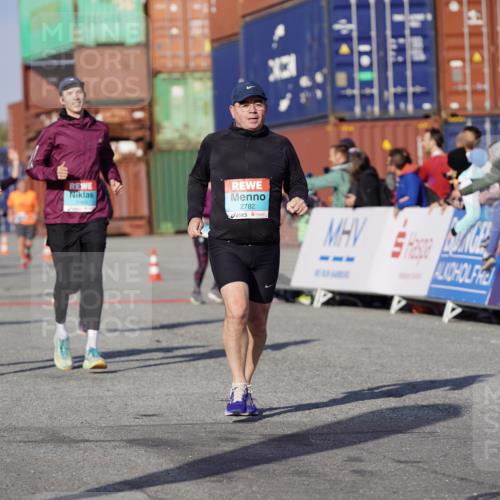 03.10.2025 - Köhlbrandbrückenlauf Michael Burmester http://msf.ph/oto/9021948 03.10.2025 10:23:39 Ziel 1001, 1160, 1545, 1825, 2310, 2782, 3088 meine-sportfotos.de