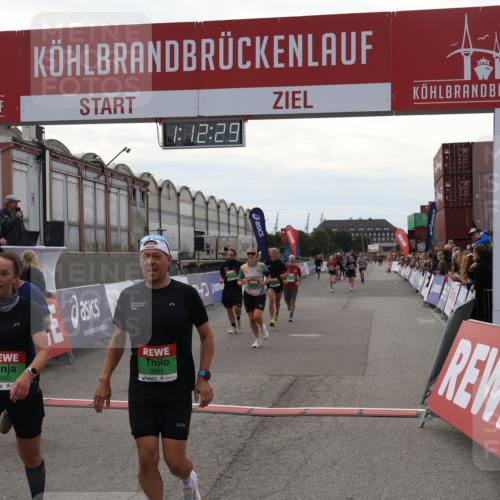 03.10.2025 - Köhlbrandbrückenlauf Julia Fischer http://msf.ph/oto/9021993 03.10.2025 16:12:30 Ziel 7203, 7654, 7688, 8501, 8901, 9060, 9061, 9359, 9454, 9677, 9706 meine-sportfotos.de