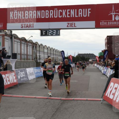 03.10.2025 - Köhlbrandbrückenlauf Julia Fischer http://msf.ph/oto/9022010 03.10.2025 16:12:31 Ziel 7203, 7654, 7688, 8501, 8901, 9060, 9061, 9359, 9454, 9677, 9706 meine-sportfotos.de