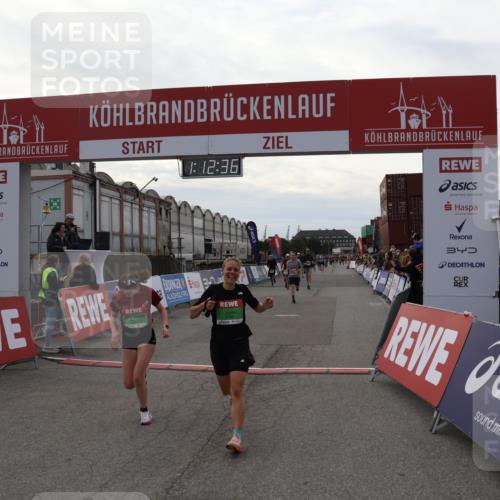 03.10.2025 - Köhlbrandbrückenlauf Julia Fischer http://msf.ph/oto/9022044 03.10.2025 16:12:37 Ziel 7203, 7502, 7654, 7688, 8901, 8957, 8960, 9060, 9061, 9300, 9420, 9454, 9677, 9706 meine-sportfotos.de