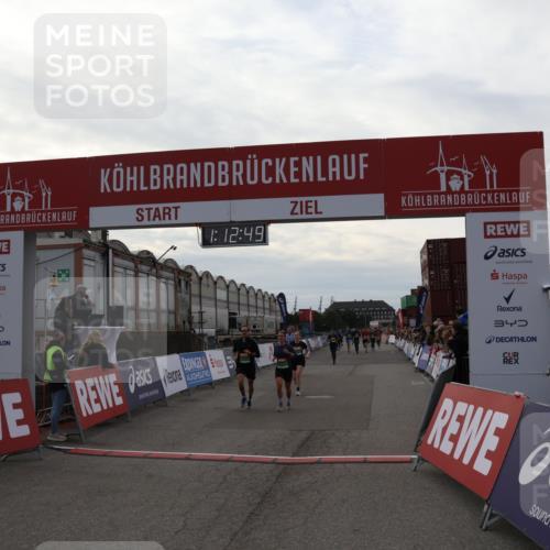 03.10.2025 - Köhlbrandbrückenlauf Julia Fischer http://msf.ph/oto/9022144 03.10.2025 16:12:50 Ziel 7358, 7443, 7457, 7482, 7653, 8957, 8960, 8979, 8982, 9296, 9300, 9307, 9420 meine-sportfotos.de