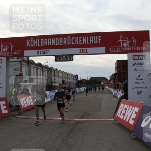 03.10.2025 - Köhlbrandbrückenlauf Julia Fischer http://msf.ph/oto/9022162 03.10.2025 16:12:52 Ziel 7354, 7358, 7443, 7457, 7482, 7653, 8957, 8960, 8979, 8982, 9296, 9300, 9307, 9420 meine-sportfotos.de